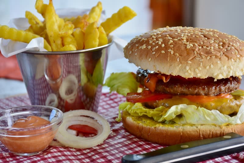 Prime Location Fish & Chips / Burger Business Prime Location Fish & Chips / Burger Business