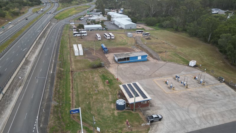 Service Station Freehold Property & Business - Greater Brisbane Service Station Freehold Property & Business - Greater Brisbane