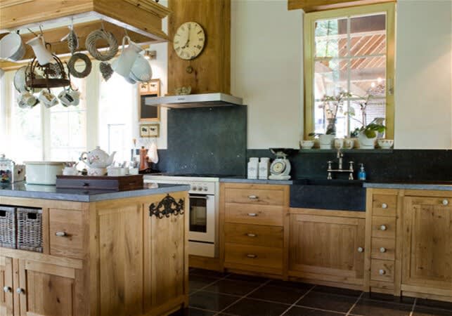 Reputable Custom Joinery and Kitchen Manufacturing Business