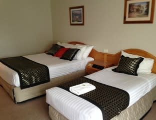 Leasehold for Sale in Young Leasehold for Sale in Young