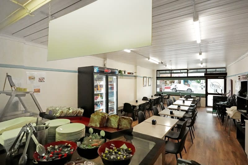 Bohnny's Cafe & Catering Business Bohnny's Cafe & Catering Business