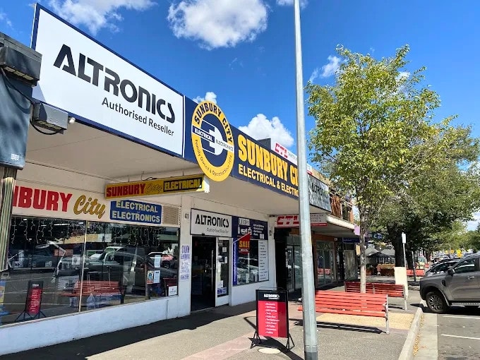 Established Electronics Retail Business | 50+ Years of Trading Established Electronics Retail Business | 50+ Years of Trading