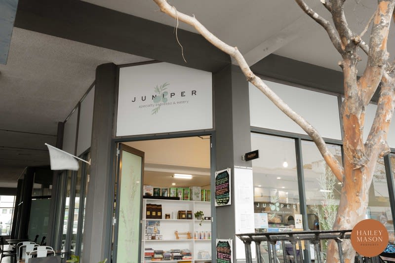 Premium Café Business in Prime CBD Location Premium Café Business in Prime CBD Location