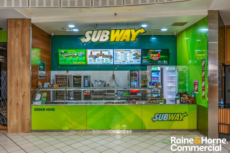 One of Australia's most well-known franchises for sale in booming holiday destination!! One of Australia's most well-known franchises for sale in booming holiday destination!!