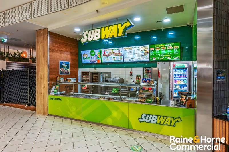 One of Australia's most well-known franchises for sale in booming holiday destination!! One of Australia's most well-known franchises for sale in booming holiday destination!!