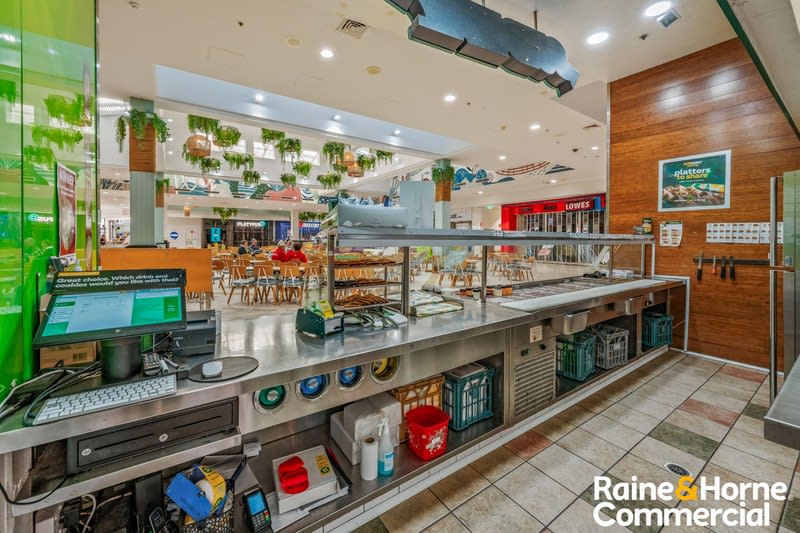 One of Australia's most well-known franchises for sale in booming holiday destination!! One of Australia's most well-known franchises for sale in booming holiday destination!!