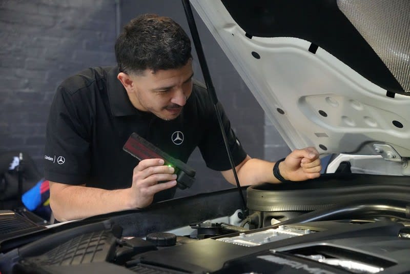 Automated Vehicle Inspection & Mechanical Business $5,000+ Weekly EBIT | ID: 1449 Automated Vehicle Inspection & Mechanical Business $5,000+ Weekly EBIT | ID: 1449