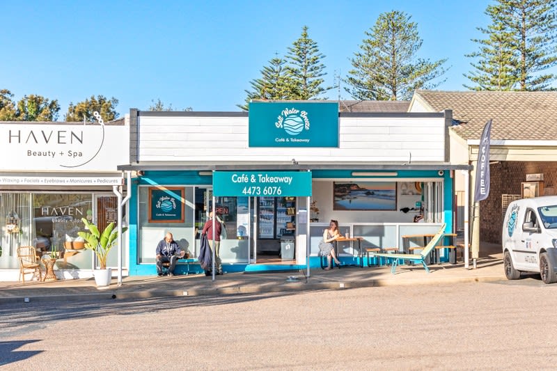 Coastal Takeaway Cafe Coastal Takeaway Cafe