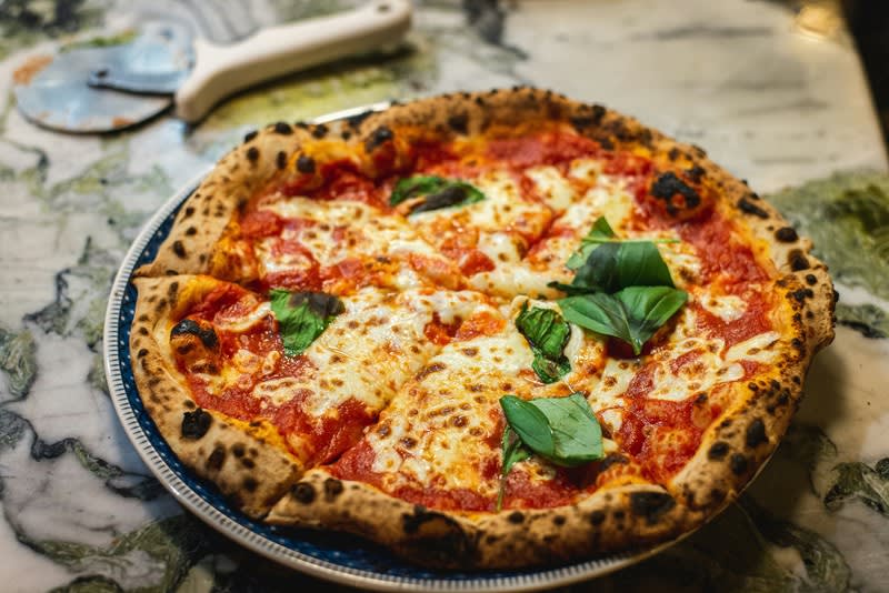 Pizza & Pasta Restaurant  Only $411 PW Rent | 6 Days | Short 58PM Hours [2608051]