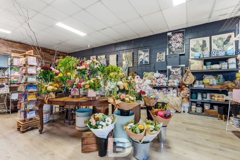 About Flowers Kyneton and Kyneton Florist About Flowers Kyneton and Kyneton Florist