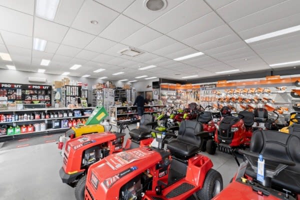 Mower Corner - Market-Leading Outdoor Power Equipment Dealership (IWR2652) Mower Corner - Market-Leading Outdoor Power Equipment Dealership (IWR2652)