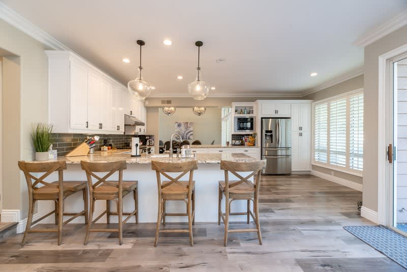 Established Custom Kitchen Design & Joinery Manufacturer  Melbourne's Northern Suburbs