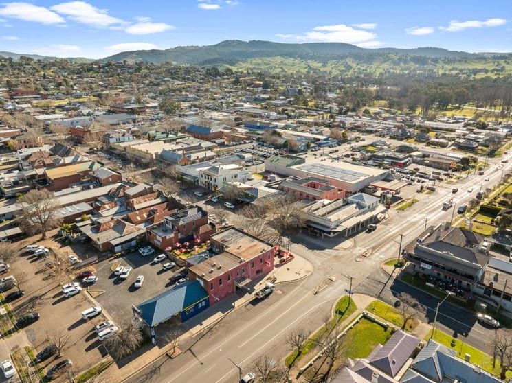 Award-Winning Hospitality Business | Prime Regional Location Award-Winning Hospitality Business | Prime Regional Location