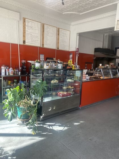 Country Takeaway Café & Pizza Shop - Owner/Operator Opportunity Country Takeaway Café & Pizza Shop - Owner/Operator Opportunity