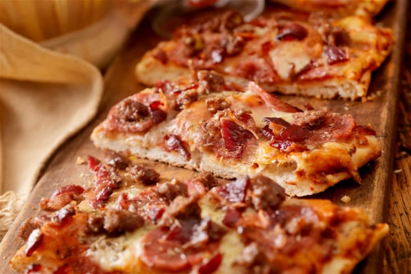 Well Known Pizza Store For Sale | $10K+ Per Wk | Cheap Rent Well Known Pizza Store For Sale | $10K+ Per Wk | Cheap Rent