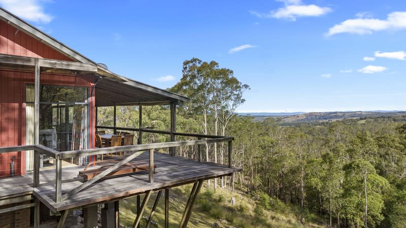 BANJOS - Luxury, Seclusion and Proven Income in the Hunter Valley