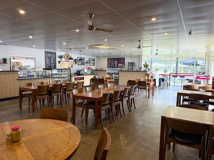 LEASEHOLD - The Border Bridge Cafe, Barooga NSW - 1P0619