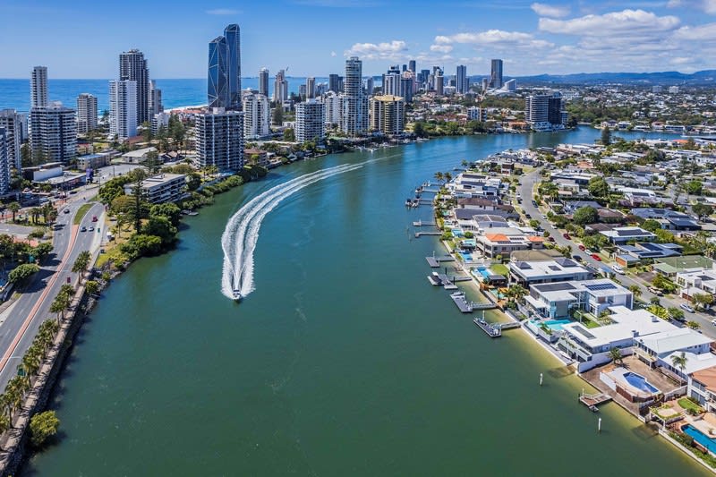 Surfers Paradise Holiday Management Rights Premium Gold Coast Opportunity