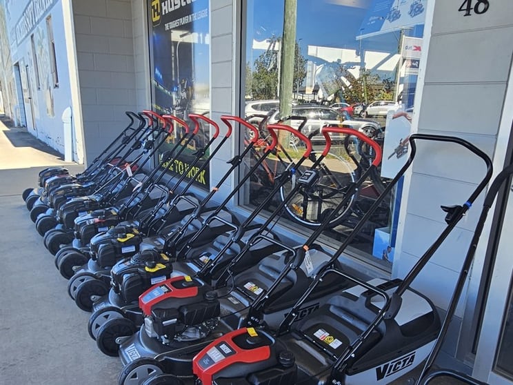 Established Bowen Power Equipment Business 30 Years, Skilled Team & Freehold Option Established Bowen Power Equipment Business 30 Years, Skilled Team & Freehold Option