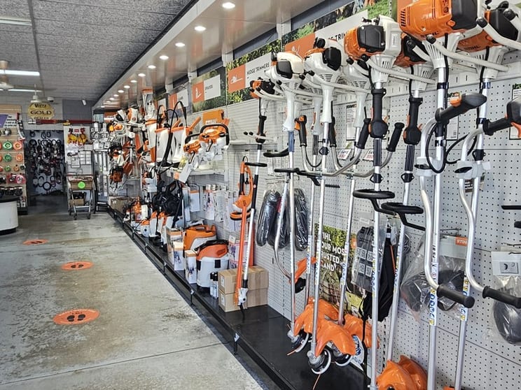 Established Bowen Power Equipment Business 30 Years, Skilled Team & Freehold Option Established Bowen Power Equipment Business 30 Years, Skilled Team & Freehold Option