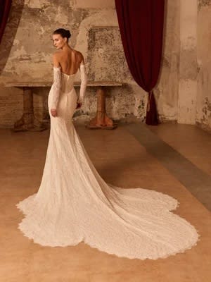 Bridal Wedding Gowns - International Designers - est. 20 + Years Bridal Wedding Gowns - International Designers - est. 20 + Years