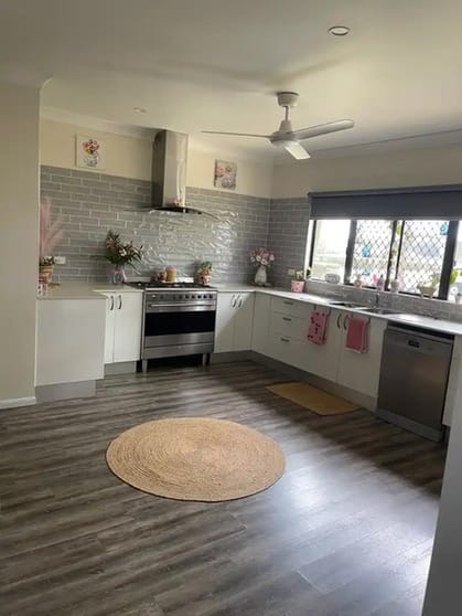 Freehold National Highway 1 - Coastal Park With Plenty Of Upside 927cpf Freehold National Highway 1 - Coastal Park With Plenty Of Upside 927cpf
