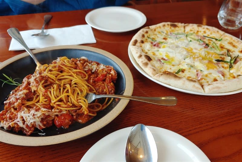 Profitable Pizza Store for Sale Near Cranbourne
