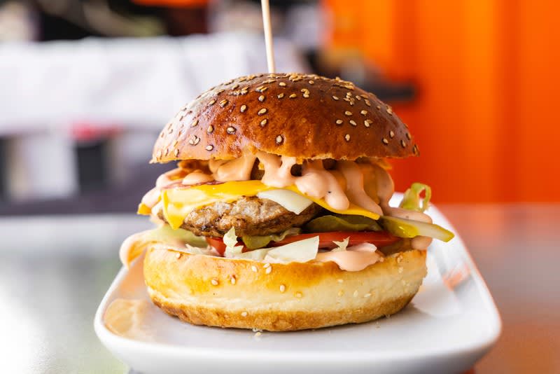 PREMIUM LISTING  Burger Franchise for Sale | Large Seating | Expanded Cold Room | High-Volume Setup [2609181]