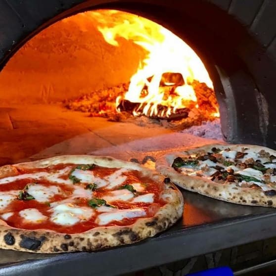 Growing Pizzeria - $15,000+ Weekly Sales PF1618 Growing Pizzeria - $15,000+ Weekly Sales PF1618