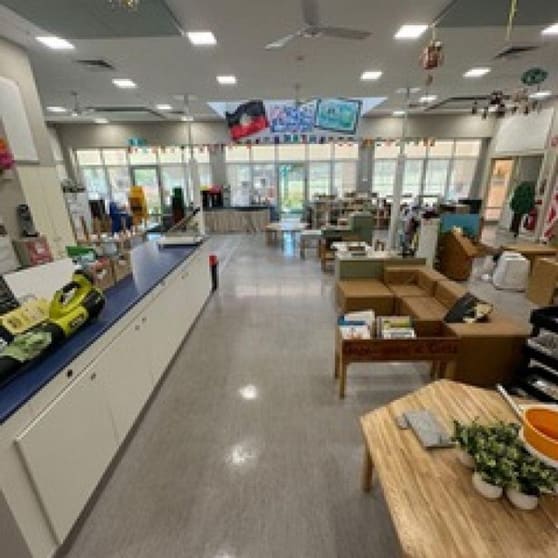 Rewarding Commercial Cleaning Franchise for Sale - Prime Sydney Location - Turnover $150,000 - Fully equipped - Long-term Contract - Training & Support - High Growth Potential -Asking price: $89,000