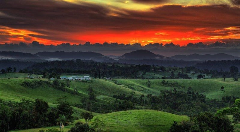 Restaurant & 3-Bed Residence North QLD - 5996