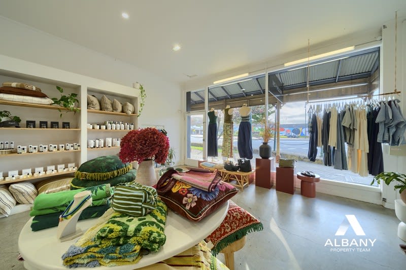 Signature Boutique - Opportunity Calling