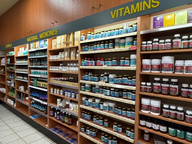 6 Day Health Food Shop North Sub S/Centre $69,000+SAV ($35,000) 6 Day Health Food Shop North Sub S/Centre $69,000+SAV ($35,000)
