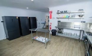 $160k Nett Profit | 90% Occupancy | 20-bed Female-only Hostel | Bar/restaurant Ready To Open