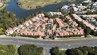 Dual-complex permanent letting rights across 122 units in Robina, with long term remaining on both agreements. Dual-complex permanent letting rights across 122 units in Robina, with long term remaining on both agreements.