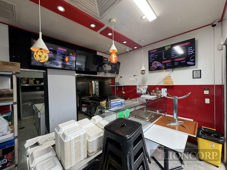 Fully-Fitted Take-Away Opportunity Fully-Fitted Take-Away Opportunity