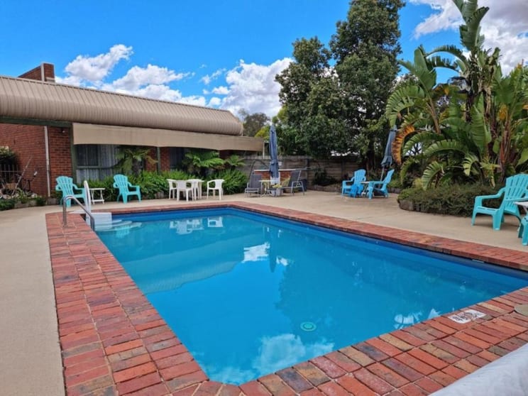 Motel Leasehold /  Business for Sale