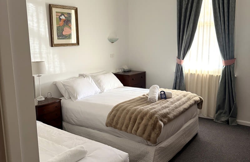 Stunning Guest House in Central West
