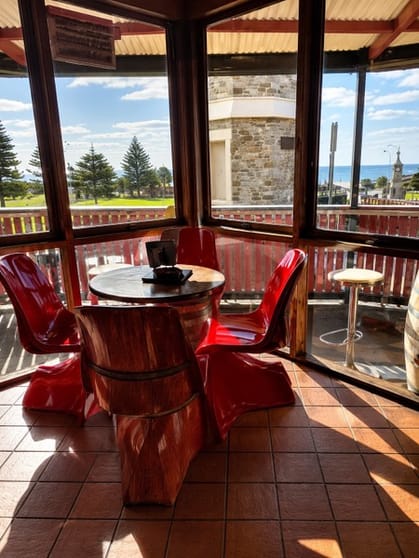 Licensed Restaurant / Lounge Bar and Hospitality Venue Semaphore, SA Licensed Restaurant / Lounge Bar and Hospitality Venue Semaphore, SA