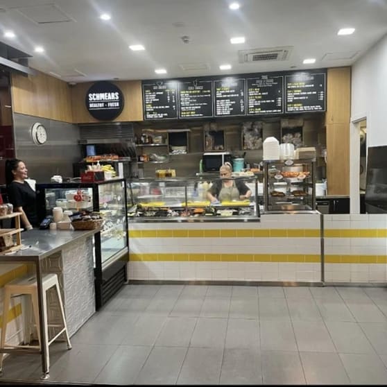 High-Potential Lunch Bar For Sale- Bustling Perth - Commercial Complex Location - High Foot Traffic - Fully Equipped - Complete Training - Asking Price $225,000 High-Potential Lunch Bar For Sale- Bustling Perth - Commercial Complex Location - High Foot Traffic - Fully Equipped - Complete Training - Asking Price $225,000