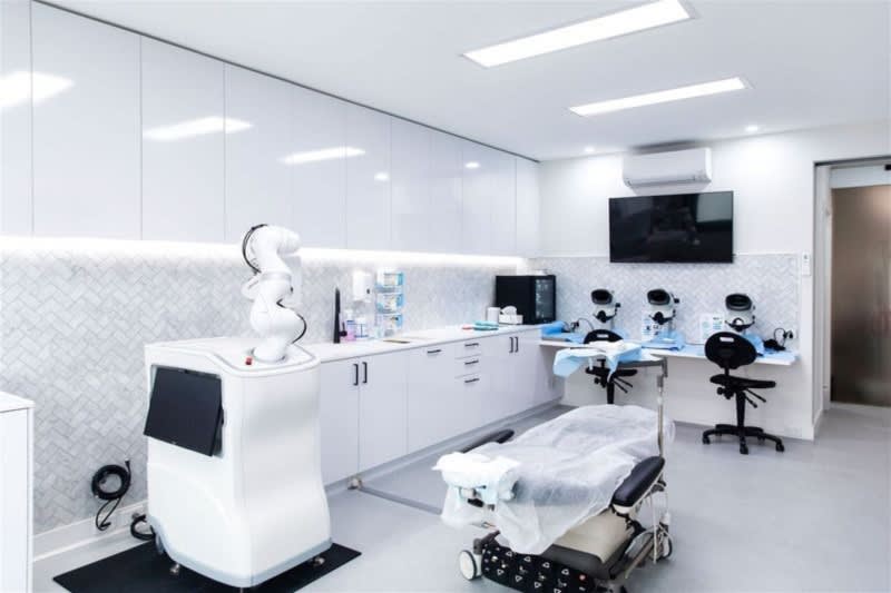 Investor Wanted - The Derm Lab A Leading Australian Aesthetics Brand Investor Wanted - The Derm Lab A Leading Australian Aesthetics Brand